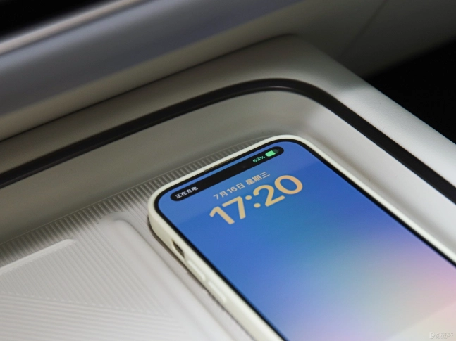 LiXiang i8 2025
