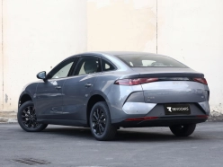 BYD E7 2025