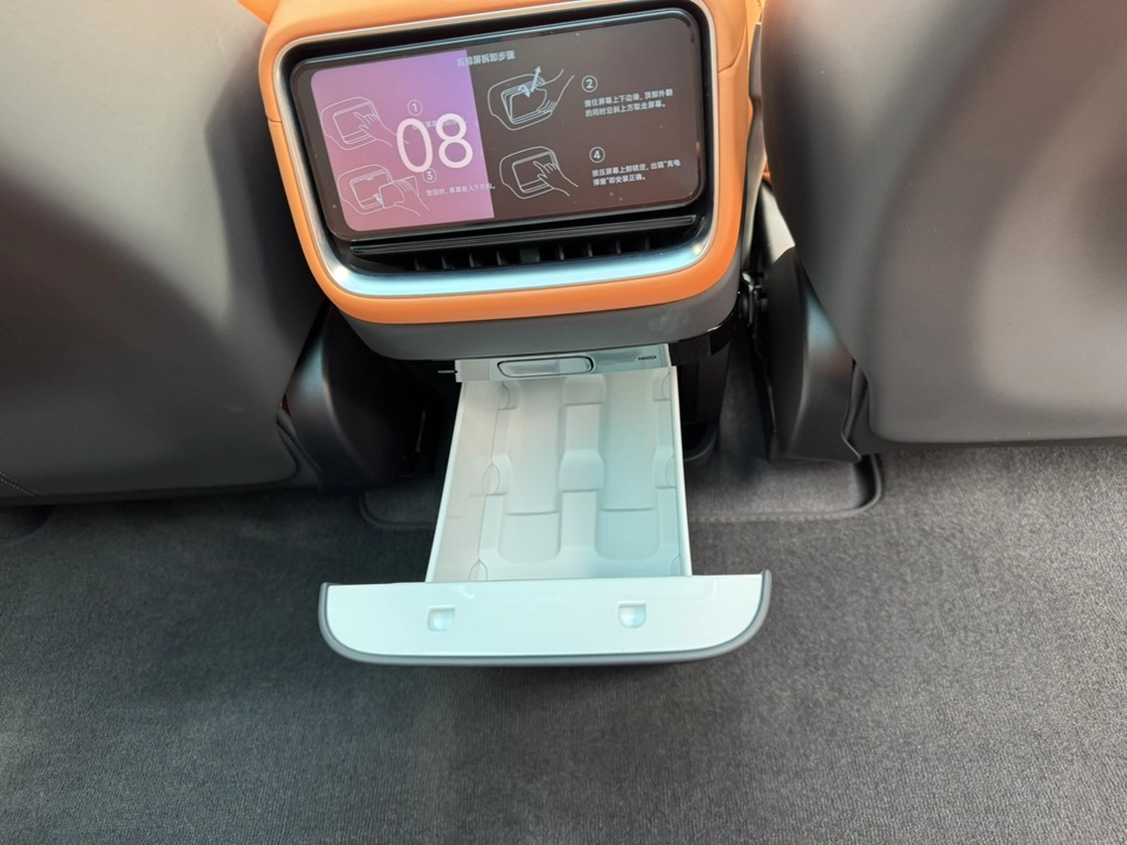Xiaomi YU7 2026