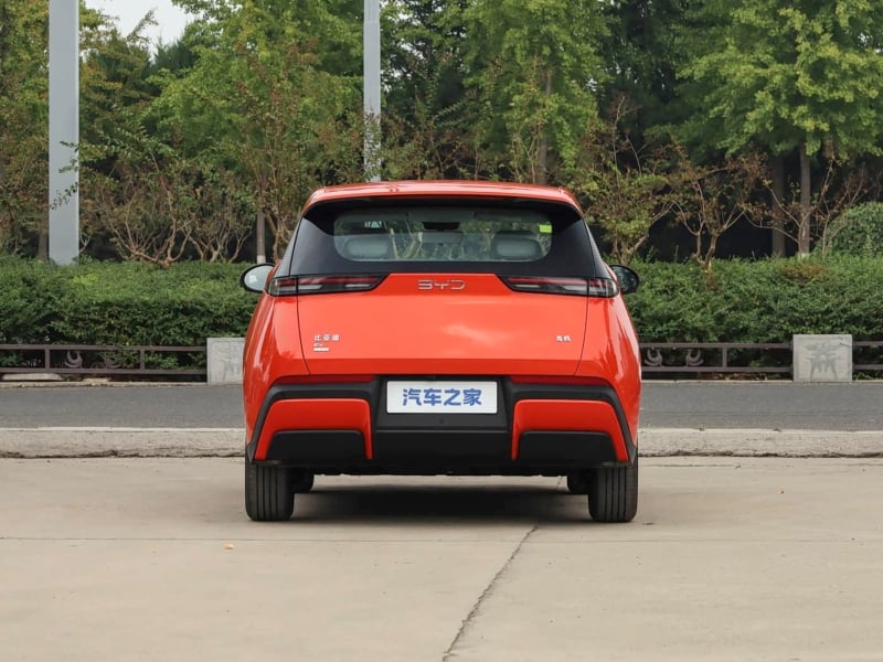 BYD Seagull 2027 вид сзади