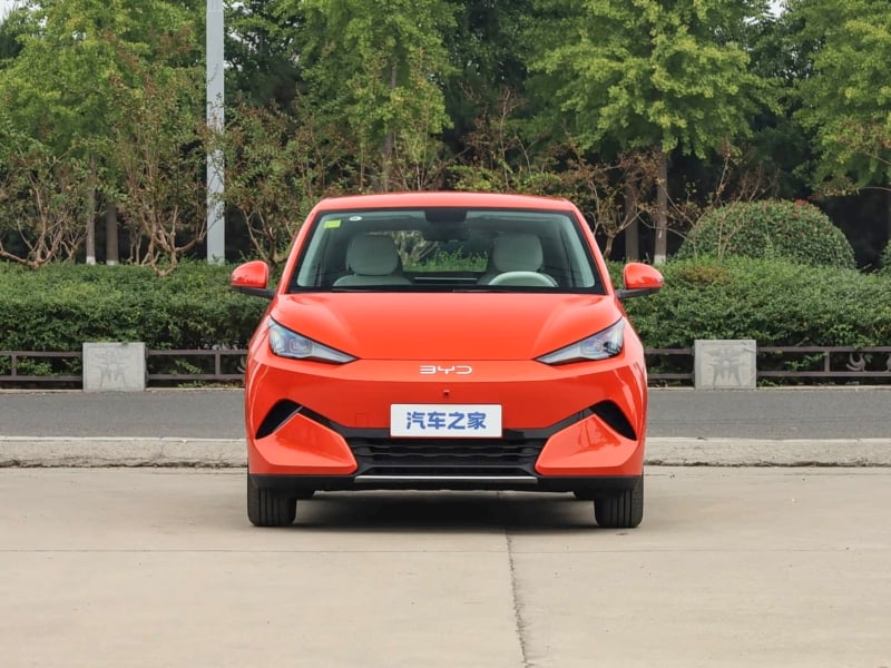 BYD Seagull 2027 вид спереди