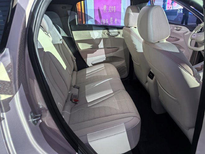 Задний диван BYD Seagull 2027