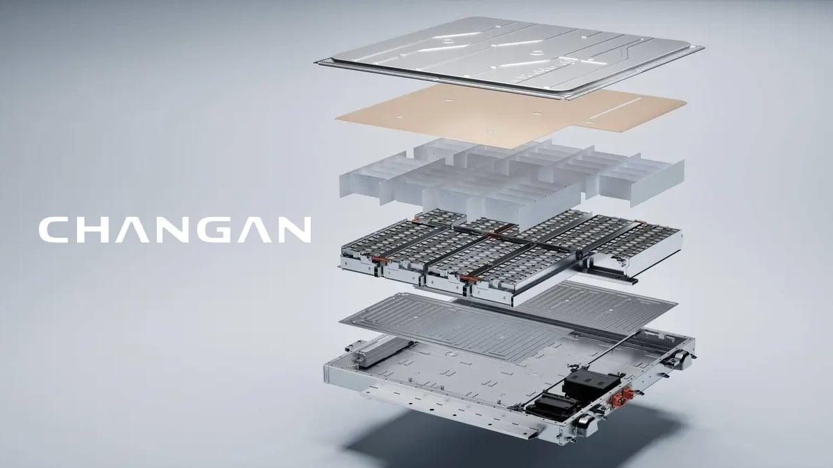 Батарейный блок Changan в разобранном виде